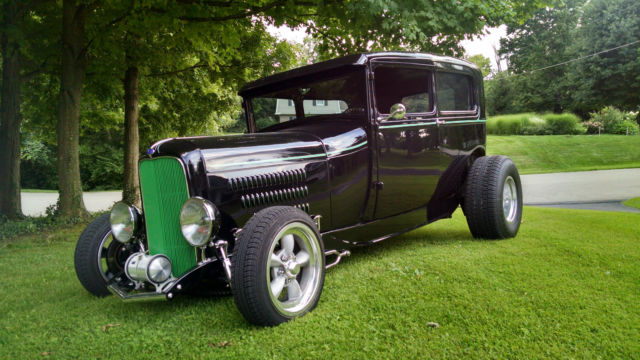 19290000 Black Ford Other Sedan