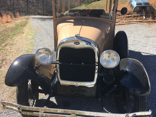 1929 Tan Ford Model A Wagon
