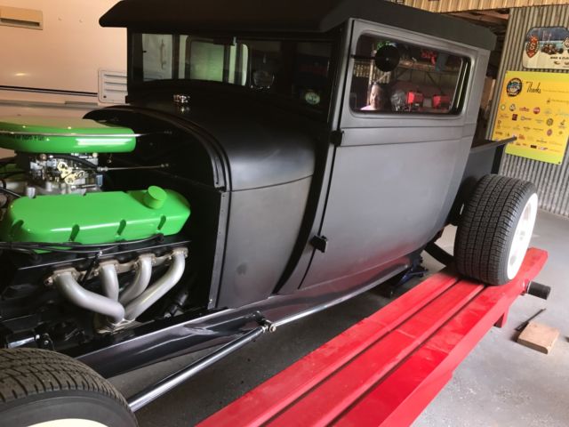 1929 hot rod black Ford Model A