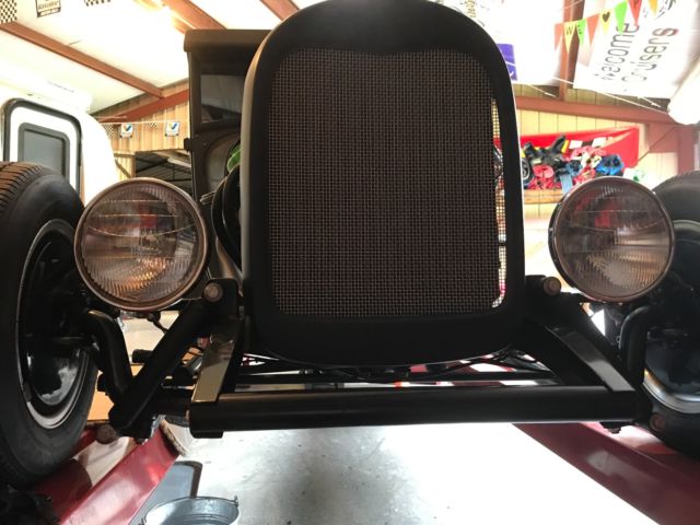 1929 hot rod black Ford Model A