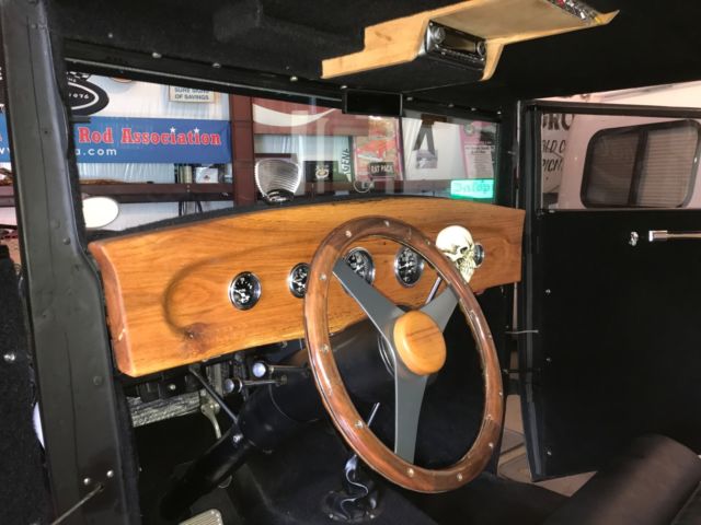 1929 hot rod black Ford Model A