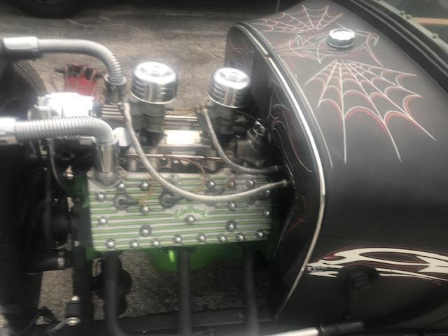 1929 black flat Ford Model T convertible