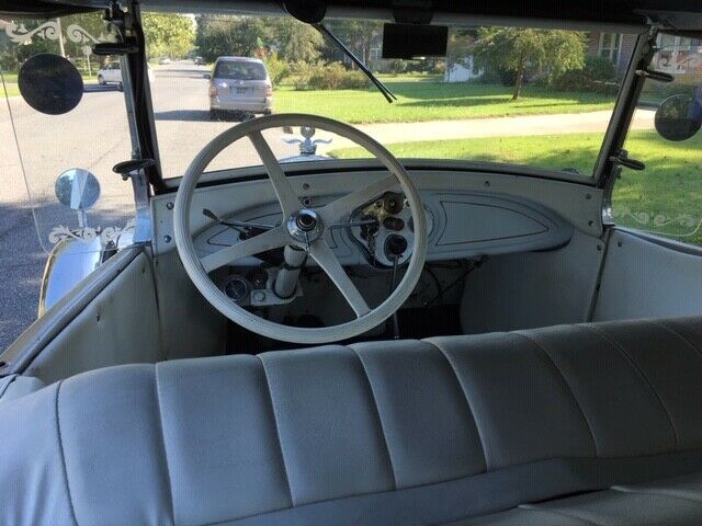 1929 White Ford Model A Limousine