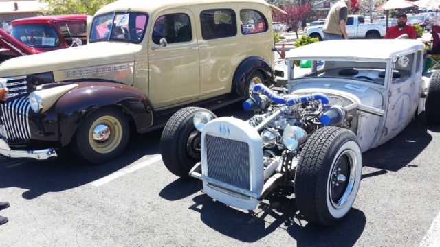 1929 White Ford Model A Coupe