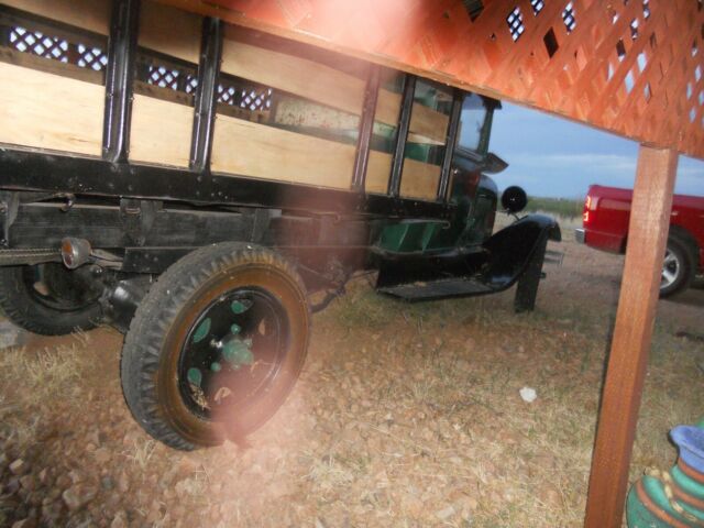 1929 Green Ford Other stakebed