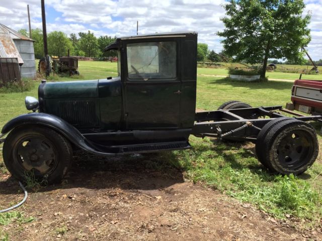 1929 Green Ford Model A Truck Cab and Flat Bed