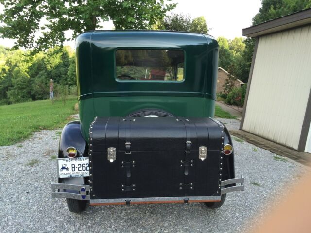 1929 Green Ford Model A Sedan