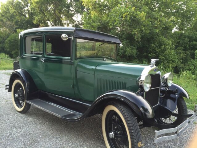 1929 Green Ford Model A Sedan