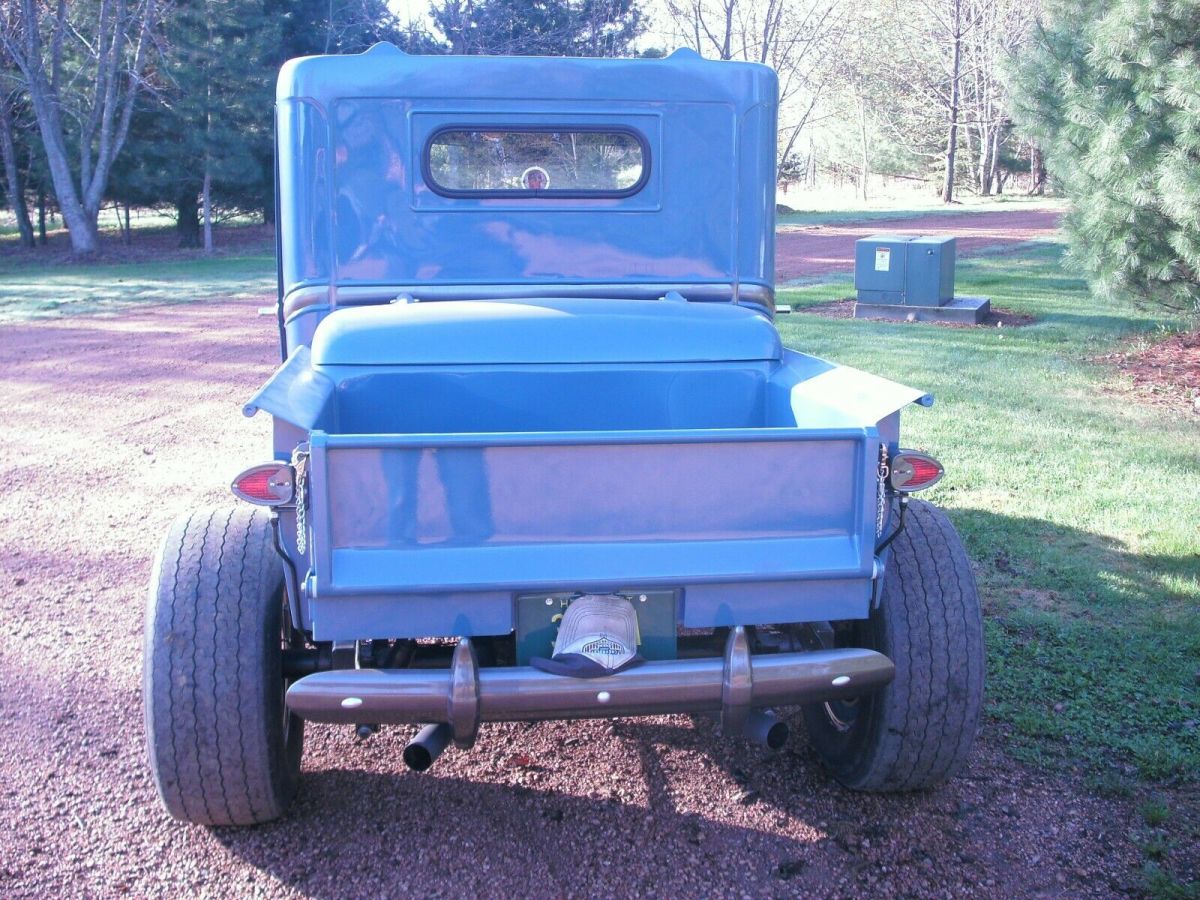 1930 vintage blue Chevrolet Chevy