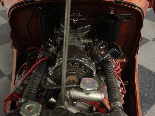 1930 Brown Ford 5-Window