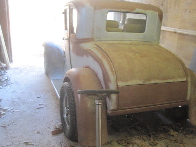 1930 primer Ford Model A 5 w coupe