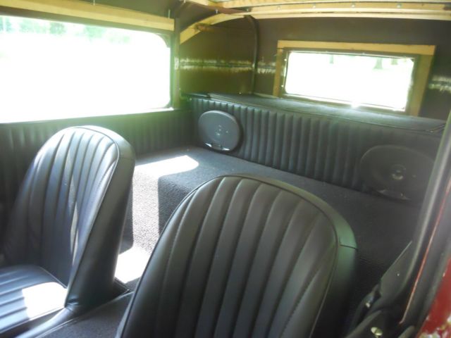1930 Bordeaux Ford Model A Sedan