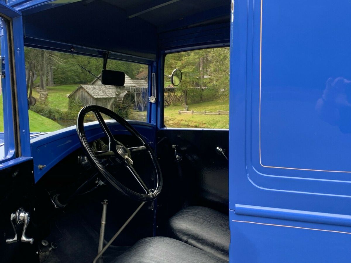 1930 Ford Mustang Sedan