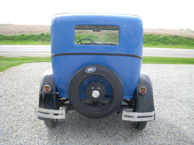 1930 BLUE BLACK Ford Model A 2DR