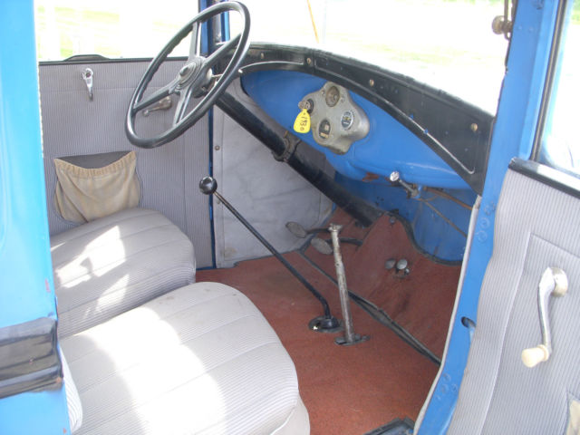 1930 BLUE BLACK Ford Model A 2DR