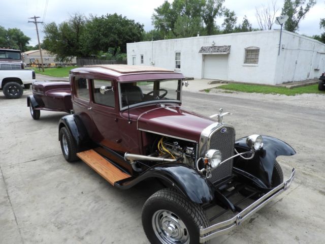 1930 Ford Model A 2 Door Sedan