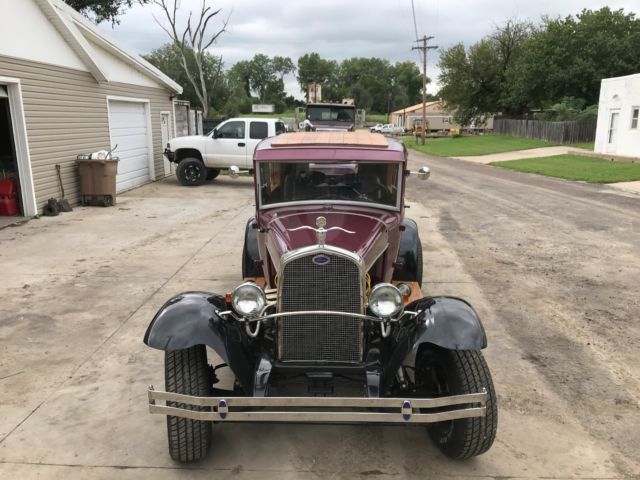 1930 Ford Model A 2 Door Sedan