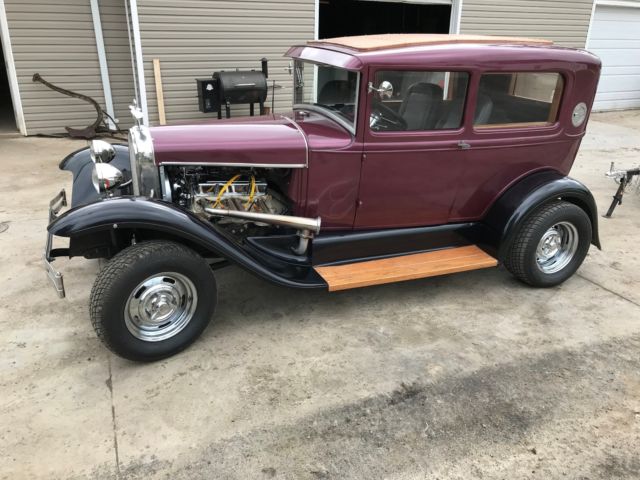 1930 Ford Model A 2 Door Sedan