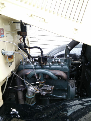 1930 Beige/tan Ford Model A