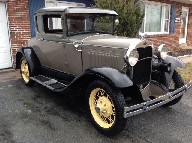 1930 Beige Ford Model A Coupe