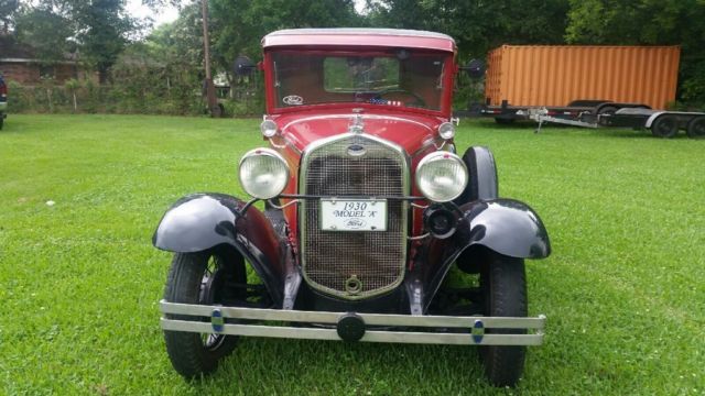 1930 Red/BLACK Ford Model A TRUCK