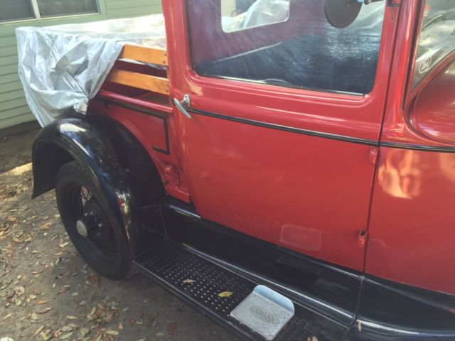 1930 Red/BLACK Ford Model A TRUCK