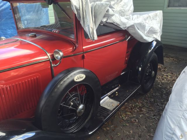 1930 Red/BLACK Ford Model A TRUCK