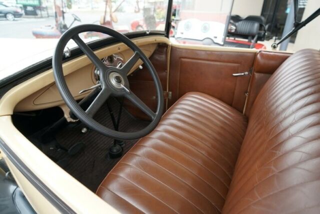 1930 Beige Ford Model A --