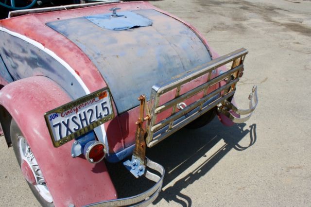 1930 Red/White/Blue Ford Model A Roadster