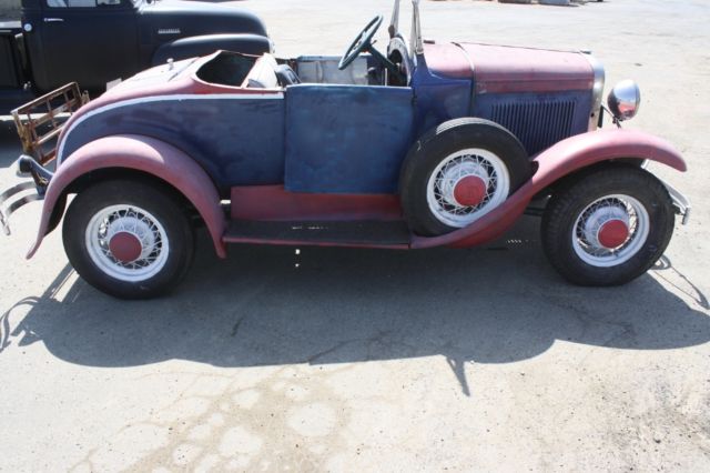 1930 Red/White/Blue Ford Model A Roadster