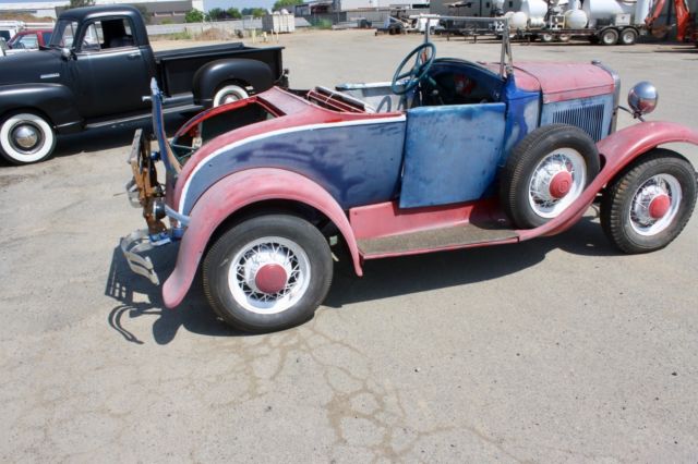 1930 Red/White/Blue Ford Model A Roadster