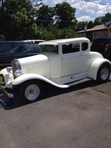 1930 Pearl White Ford Model A