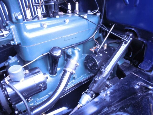 1930 Blue/black Ford Model A Two door sedan