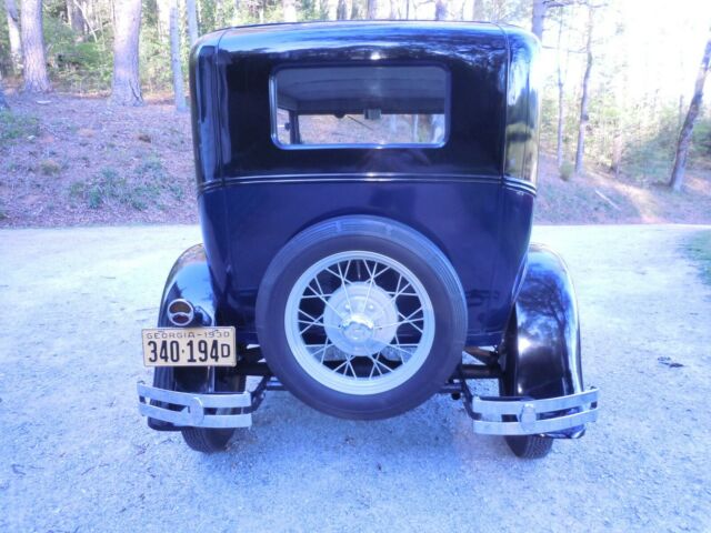 1930 Blue/black Ford Model A Two door sedan