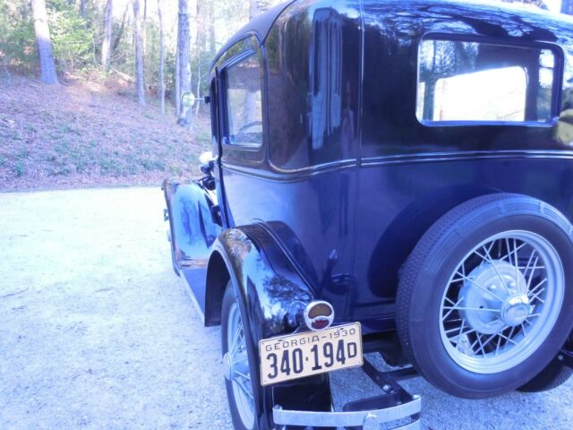 1930 Blue/black Ford Model A Two door sedan