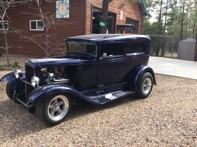1930 Ford Model A 2 Door Sedan