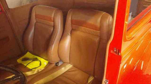 19300000 red Ford Model A tudor