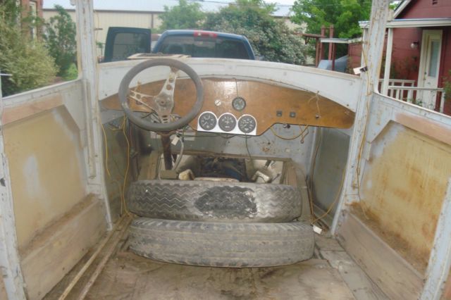 1930 Dark Grey / Light Gray Ford Model A
