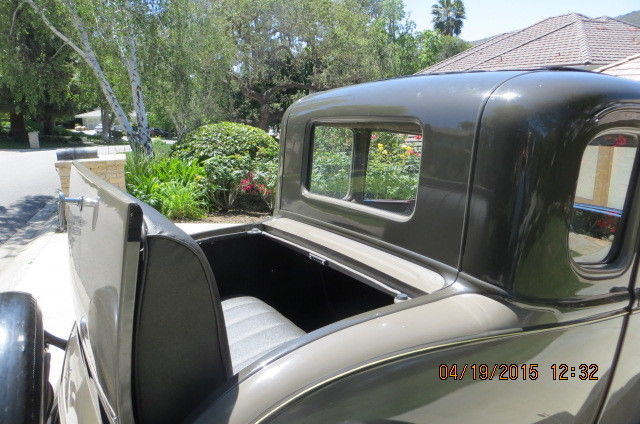 1930 Brown Ford Model A Coupe