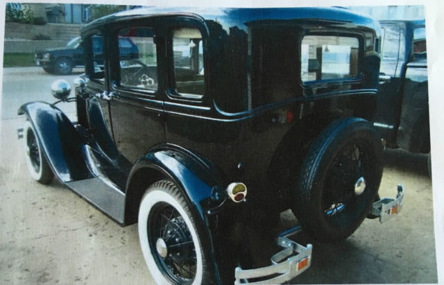 1930 RED AND BLACK Ford Model A