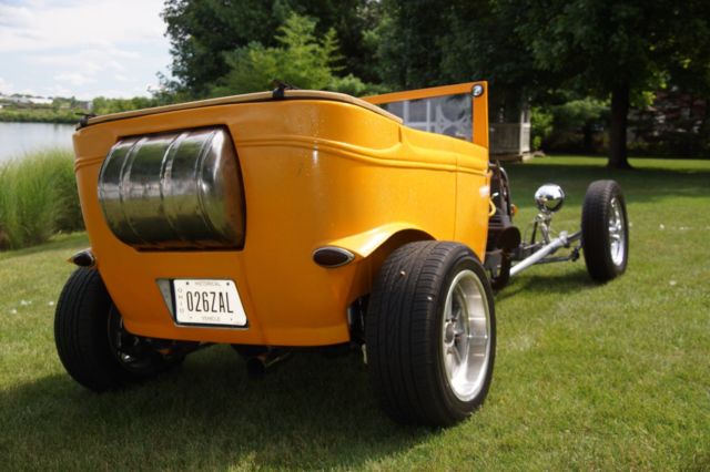 1930 Yellow Metallic Ford Model A Street Rod