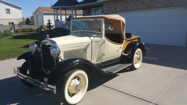 1930 Yellow and black Ford Model A Convertible/ truck/ model A