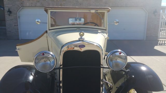 1930 Yellow and black Ford Model A Convertible/ truck/ model A
