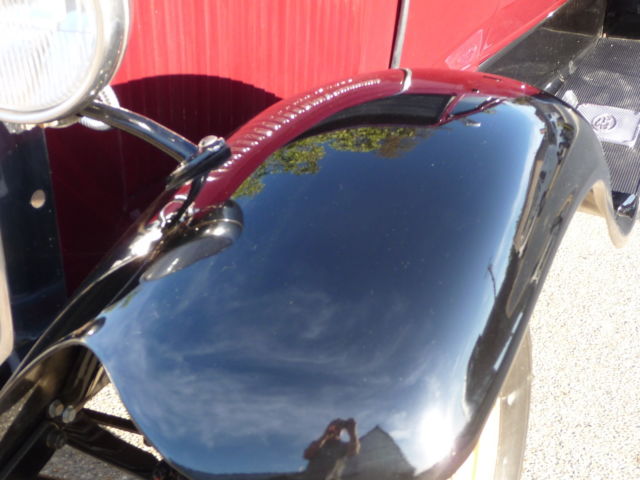 1930 FORD MAROON Ford Model A