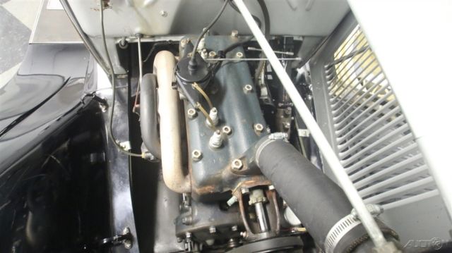 1930 Silver Ford Model A