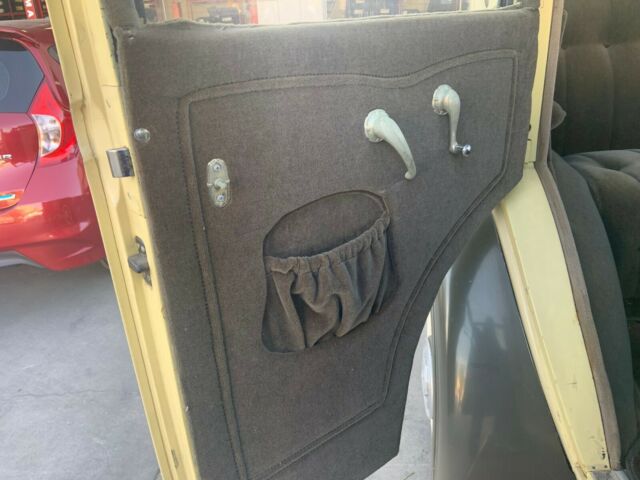 1931 Buick 8-87 Sedan