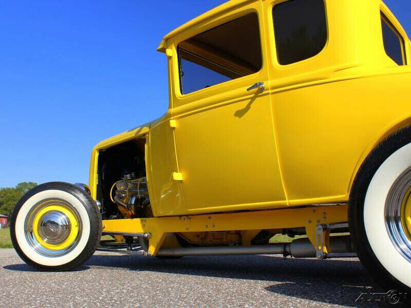 1931 Yellow Ford Street Rod