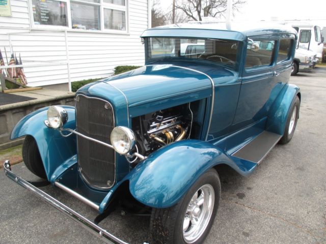 1931 turquoise Ford Model A Coupe