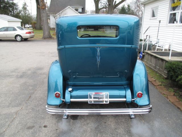 1931 turquoise Ford Model A Coupe