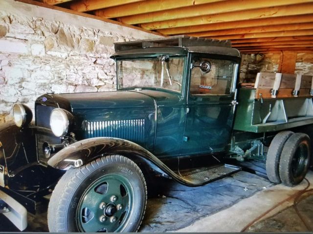 1931 Green Ford Model A Dump